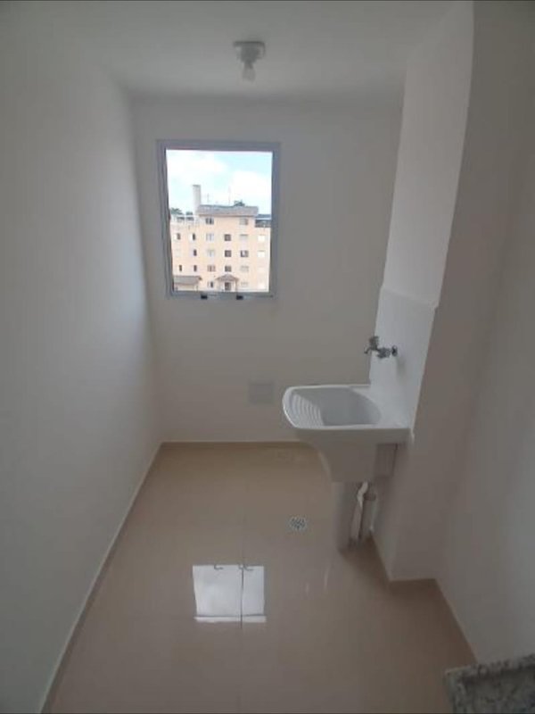 Apartamento 2 Dormitórios com Varanda e Lazer no Alvarinho  Mogi das Cruzes - 
