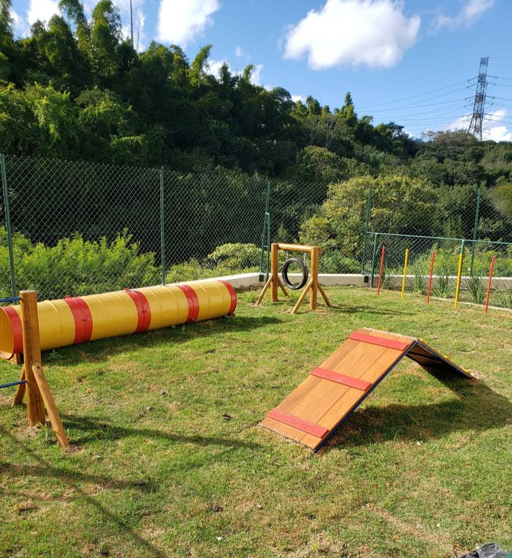 Apartamento 2 Dormitórios com Varanda e Lazer no Alvarinho  Mogi das Cruzes - 