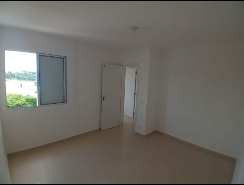 Apartamento 2 Dormitórios com Varanda e Lazer no Alvarinho  Mogi das Cruzes - 