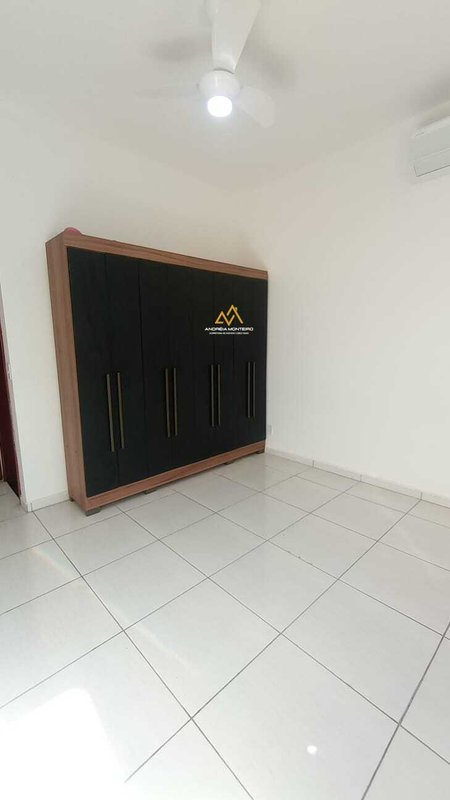 Casa com 2 Quartos, sendo 1 suíte à venda, 70 m² por R$ 330.000 - Jardim Atlântico Central  Maricá - 