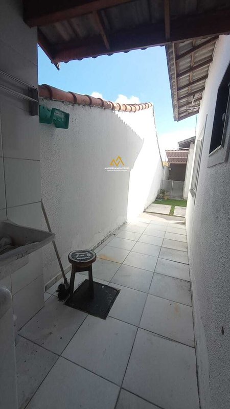 Casa com 2 Quartos, sendo 1 suíte à venda, 70 m² por R$ 330.000 - Jardim Atlântico Central  Maricá - 