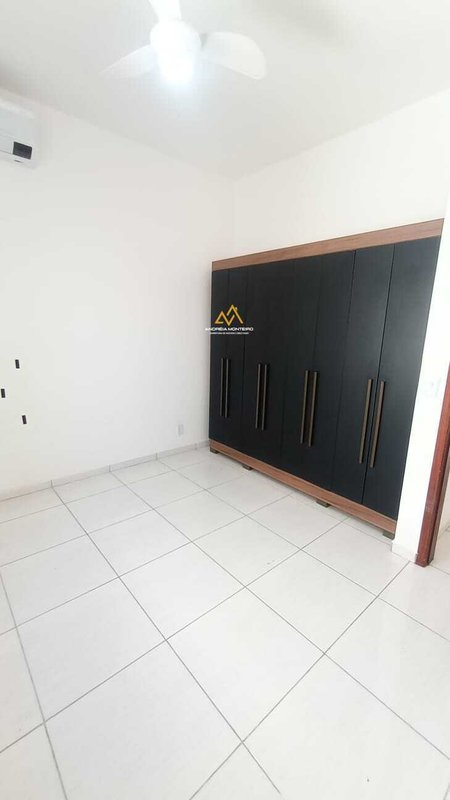 Casa com 2 Quartos, sendo 1 suíte à venda, 70 m² por R$ 330.000 - Jardim Atlântico Central  Maricá - 