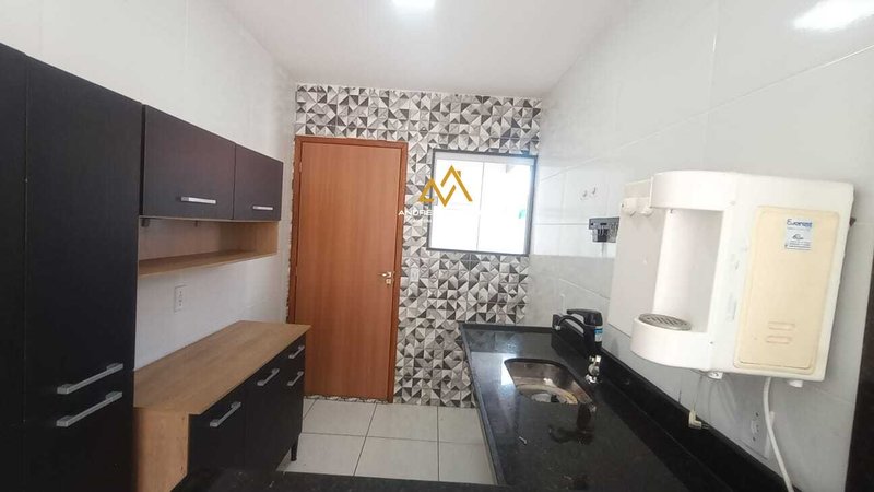 Casa com 2 Quartos, sendo 1 suíte à venda, 70 m² por R$ 330.000 - Jardim Atlântico Central  Maricá - 