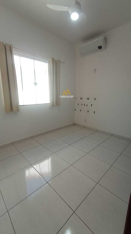 Casa com 2 Quartos, sendo 1 suíte à venda, 70 m² por R$ 330.000 - Jardim Atlântico Central  Maricá - 