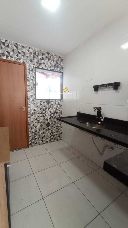 Casa com 2 Quartos, sendo 1 suíte à venda, 70 m² por R$ 330.000 - Jardim Atlântico Central  Maricá - 