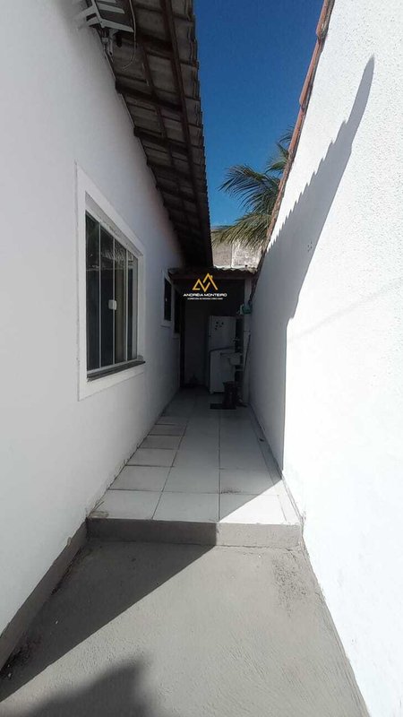 Casa com 2 Quartos, sendo 1 suíte à venda, 70 m² por R$ 330.000 - Jardim Atlântico Central  Maricá - 