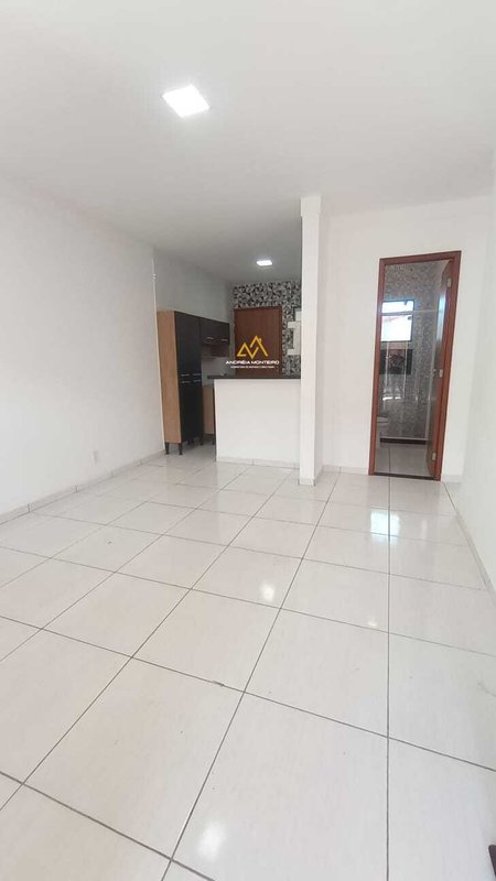 Casa com 2 Quartos, sendo 1 suíte à venda, 70 m² por R$ 330.000 - Jardim Atlântico Central  Maricá - 