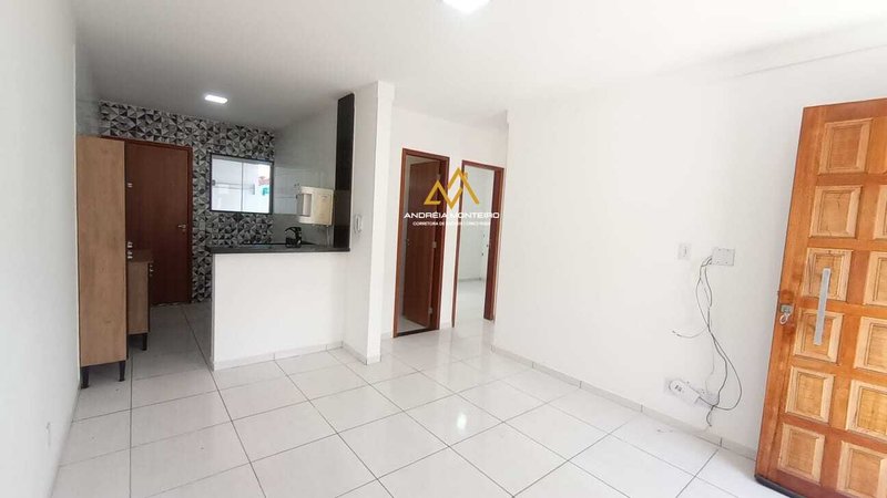 Casa com 2 Quartos, sendo 1 suíte à venda, 70 m² por R$ 330.000 - Jardim Atlântico Central  Maricá - 