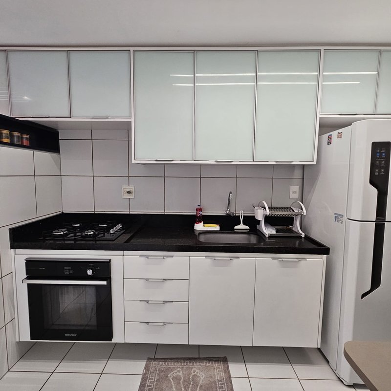 Apartamento à venda com 3 quartos sendo uma suíte, 75m² área útil por R$ 520.000,00 Rua Barão de Santo Ângelo Recife - 