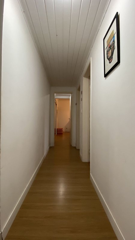 APARTAMENTO QUATRO QUARTOS SUÍTE LAVABO DEPENDÊNCIA 2 GARAGENS À VENDA NA BARRA! Rua Florianópolis Salvador - 