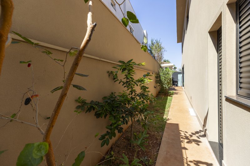 Casa à Venda Condomínio Verona, Jardim Botânico, Ribeirão Preto/SP Avenida Giuseppe Cilento Ribeirão Preto - 