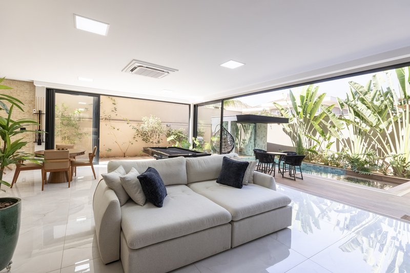 Casa à Venda Condomínio Verona, Jardim Botânico, Ribeirão Preto/SP Avenida Giuseppe Cilento Ribeirão Preto - 