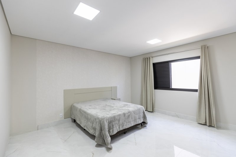 Casa à Venda Condomínio Verona, Jardim Botânico, Ribeirão Preto/SP Avenida Giuseppe Cilento Ribeirão Preto - 