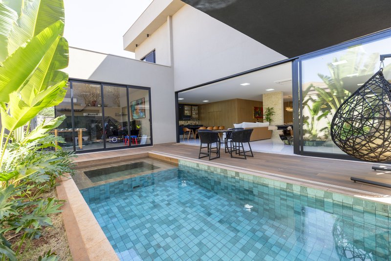 Casa à Venda Condomínio Verona, Jardim Botânico, Ribeirão Preto/SP Avenida Giuseppe Cilento Ribeirão Preto - 