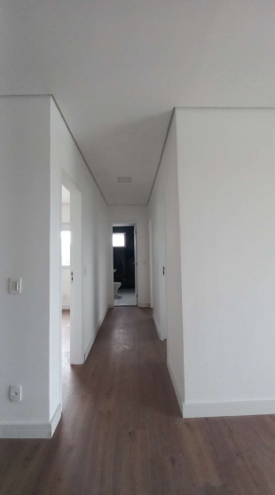 Apartamento em Arujá com 79,80m² 3 dorm sendo 1 suíte 2 vagas Estrada Limoeiro Arujá - 