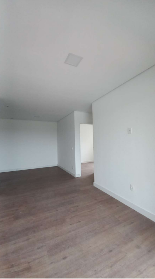 Apartamento em Arujá com 79,80m² 3 dorm sendo 1 suíte 2 vagas Estrada Limoeiro Arujá - 