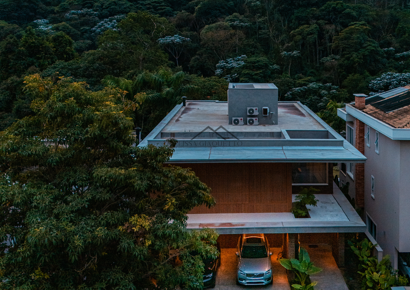 Tambor&eacute; 11 - Casa Alto Padr&atilde;o Avenida Honório Alvares Penteado Santana de Parnaíba - 