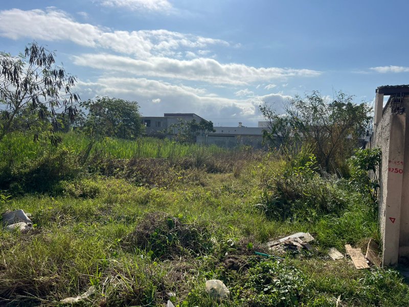 Terreno Escriturado no Golfinho – 300 m² Aterrado e Pronto para Construir  Caraguatatuba - 