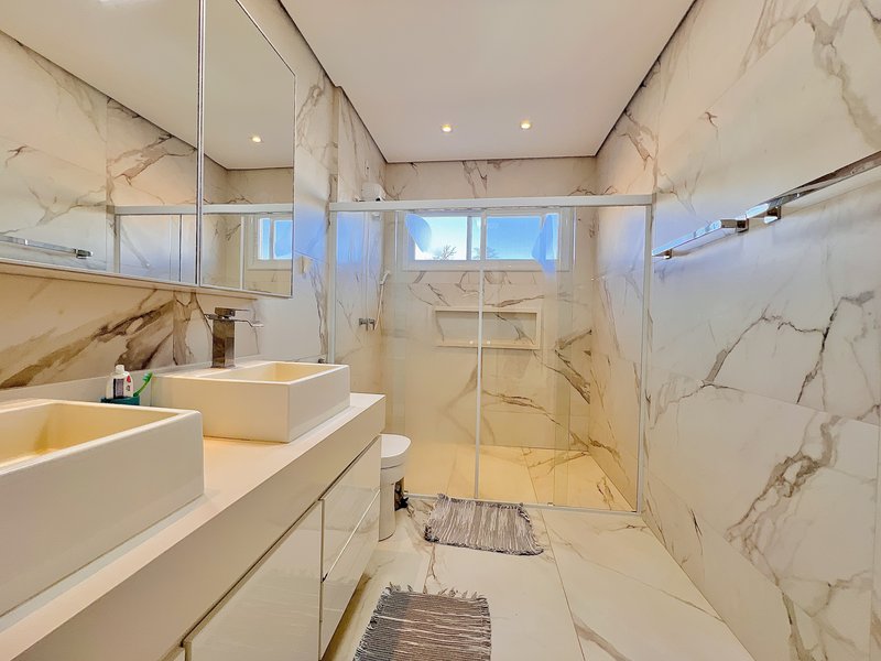 🏡 Alto Padrão, Vista Deslumbrante e Muito Charme em terreno de 1.000m² Alameda Nantes Sorocaba - 