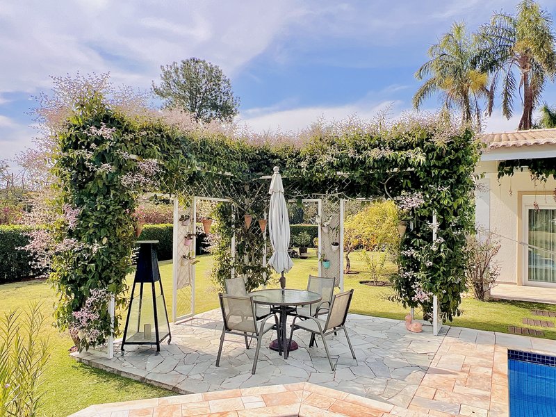 🏡 Exclusividade e Sofisticação ao Lado do Campo de Golfe  Araçoiaba da Serra - 