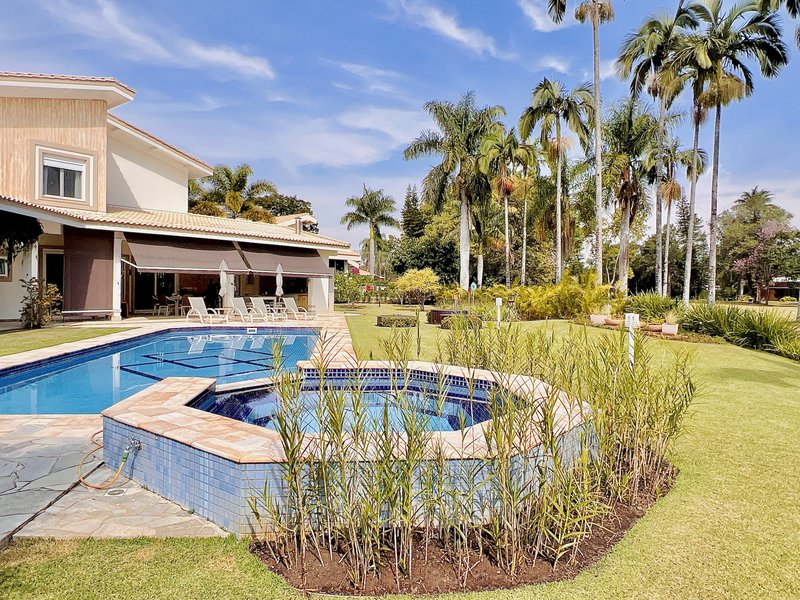 🏡 Exclusividade e Sofisticação ao Lado do Campo de Golfe  Araçoiaba da Serra - 