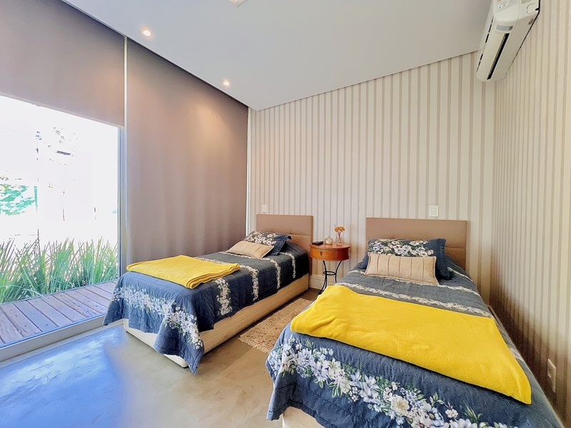 🏡 Sofisticação e Exclusividade no Condomínio Lago Azul  Araçoiaba da Serra - 