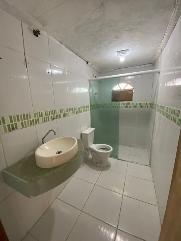 Casa 3 Pavimentos, 3 dormitórios e churrasqueira - Vila Natal  Mogi das Cruzes - 