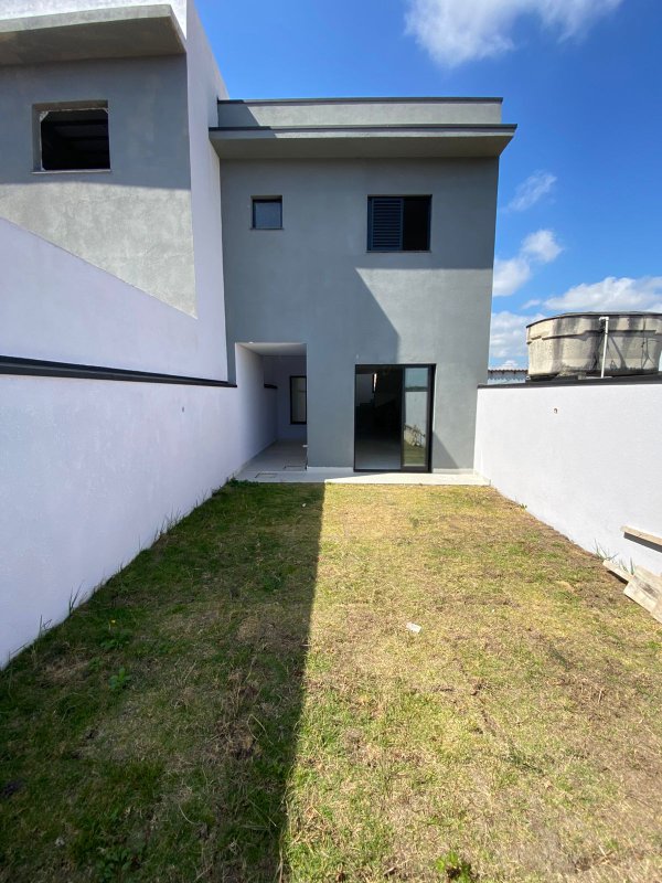 Sobrado - 3 dormitórios -Residencial Mirage  Mogi das Cruzes - 