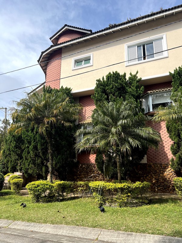 Casa no Condomínio Swiss Park 700m2 - 05 suítes - 04 vagas Avenida Omar Daibert São Bernardo do Campo - 