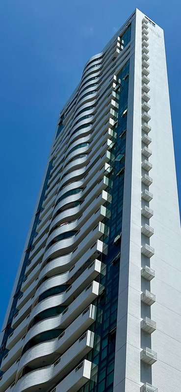 Apartamento à venda com 3 quartos sendo uma suíte, 88m² área útil por R$ 910.000,00 Rua Faustino Porto Recife - 