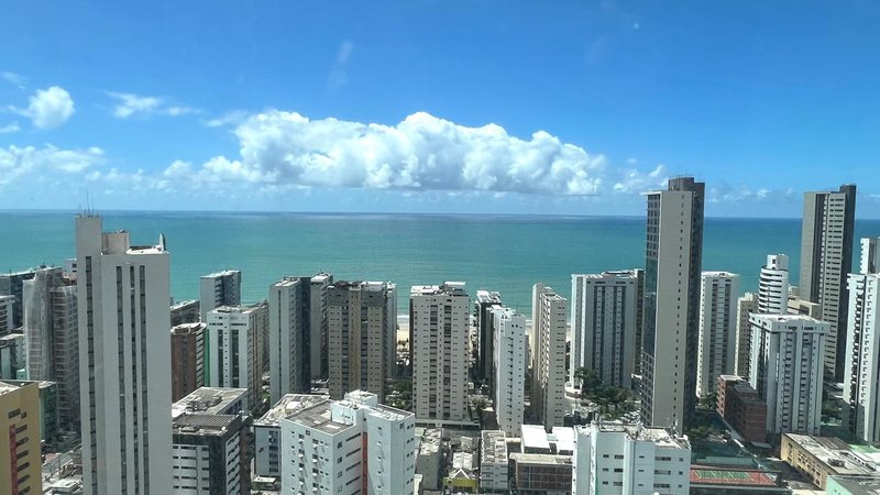 Apartamento à venda com 3 quartos sendo uma suíte, 88m² área útil por R$ 910.000,00 Rua Faustino Porto Recife - 