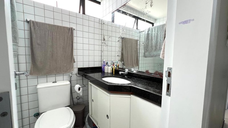 Apartamento à venda com 3 quartos sendo uma suíte, 88m² área útil por R$ 910.000,00 Rua Faustino Porto Recife - 