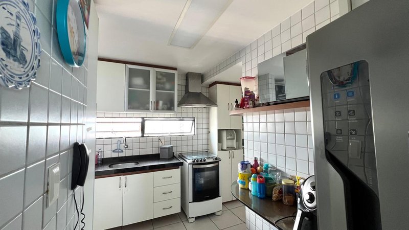 Apartamento à venda com 3 quartos sendo uma suíte, 88m² área útil por R$ 910.000,00 Rua Faustino Porto Recife - 
