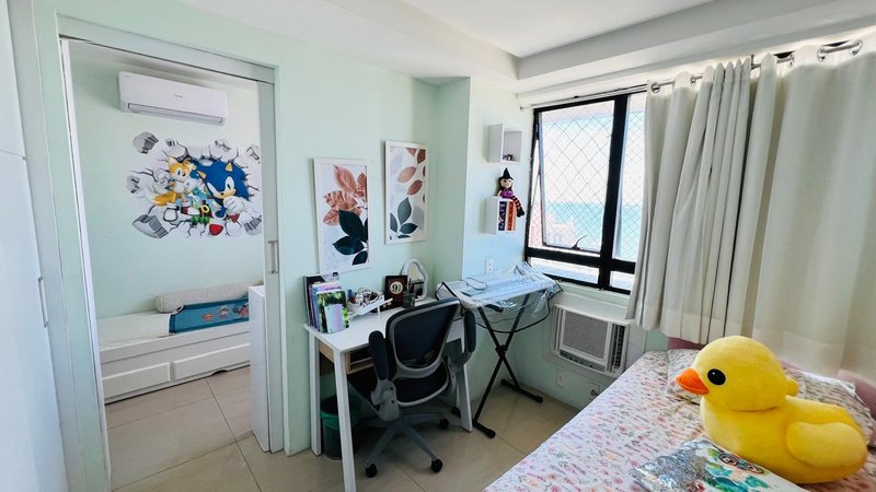 Apartamento à venda com 3 quartos sendo uma suíte, 88m² área útil por R$ 910.000,00 Rua Faustino Porto Recife - 