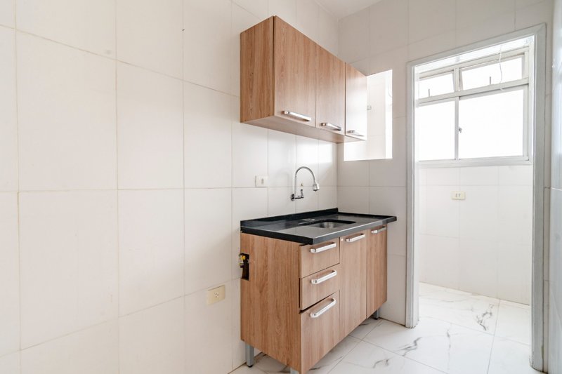 Apartamento 51m² em Pinheiros 2 dorms 1 vaga Praça Benedito Calixto São Paulo - 