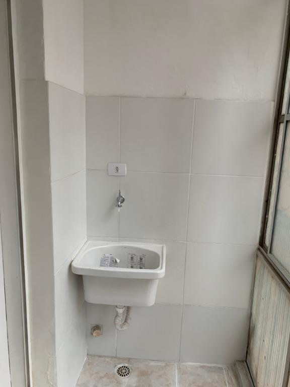Kitnet no Centro 40m² Largo do Paissandu São Paulo - 
