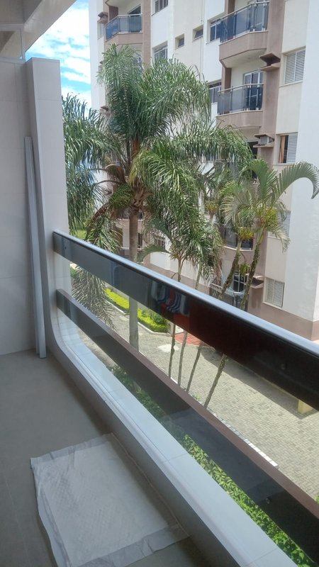 🏖️ Apartamento Garden com Vista Lateral para a Praia no Massaguaçu  Caraguatatuba - 