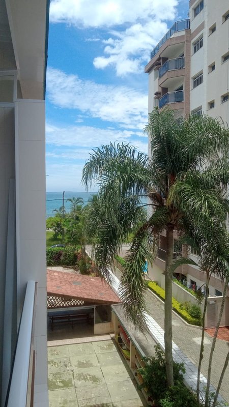 🏖️ Apartamento Garden com Vista Lateral para a Praia no Massaguaçu  Caraguatatuba - 