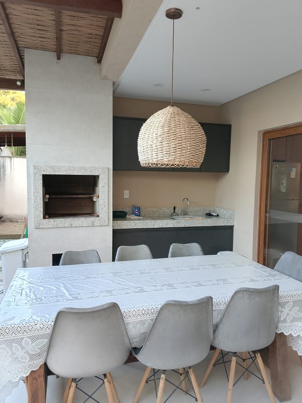 Casa em Condomínio na Estrada da Balsa  Porto Seguro - 