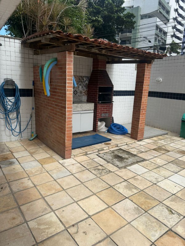 Apartamento à venda com 3 quartos sendo uma suíte, 82m² área útil por R$ 650.000,00 Rua Professor Augusto Lins e Silva Recife - 