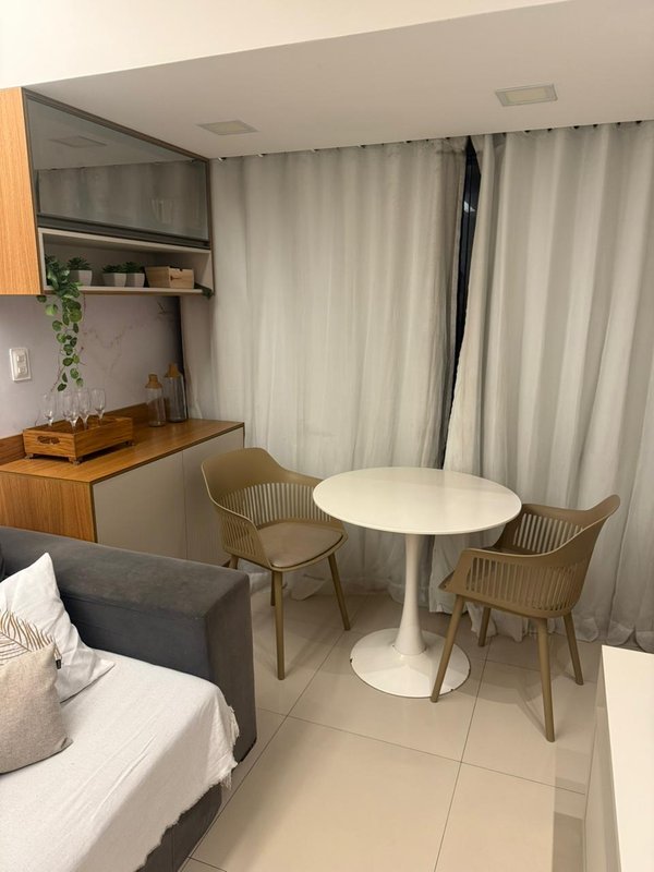 Apartamento à venda com 3 quartos sendo uma suíte, 82m² área útil por R$ 650.000,00 Rua Professor Augusto Lins e Silva Recife - 