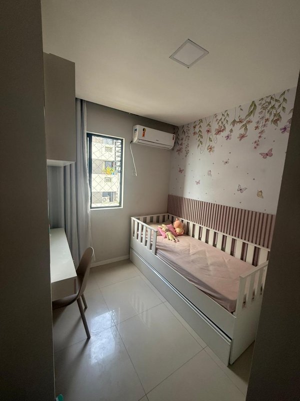 Apartamento à venda com 3 quartos sendo uma suíte, 82m² área útil por R$ 650.000,00 Rua Professor Augusto Lins e Silva Recife - 