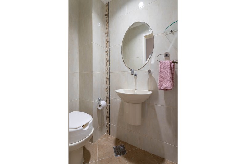 Em uma das melhores ruas do bairro, a 5 minutos do metrô, este apartamento é um achado! Rua Antônio Basílio Rio de Janeiro - 