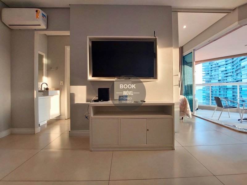 Apartamento Mobiliado com Vista Mar Livre!   Av. Mal. Floriano Peixoto Santos - 