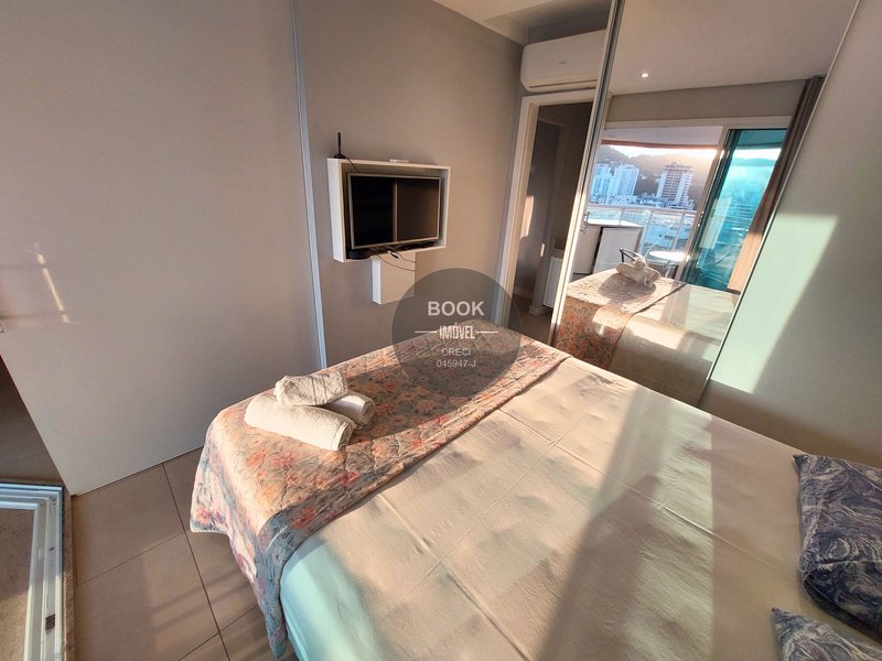 Apartamento Mobiliado com Vista Mar Livre!   Av. Mal. Floriano Peixoto Santos - 