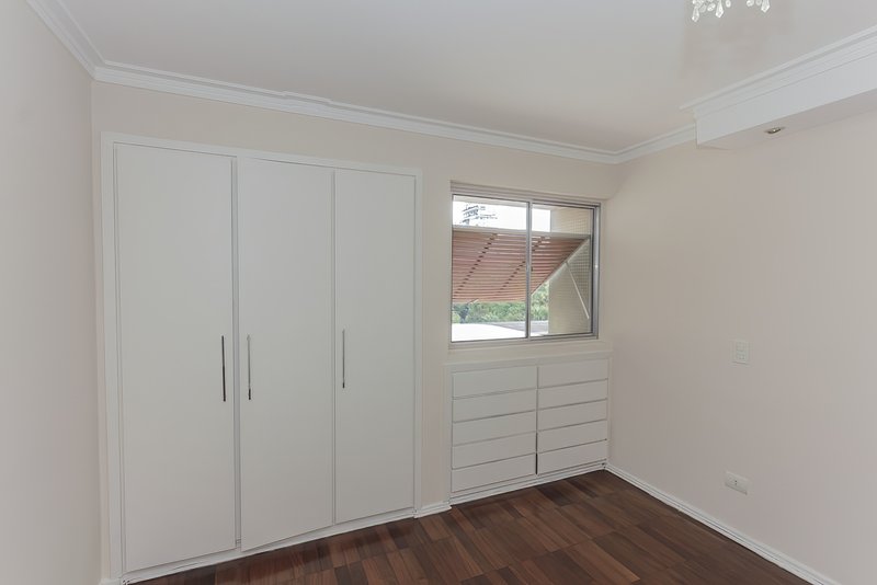 VENDO LINDO APARTAMENTO REFORMADO - 90M2 - 2 QUARTOS Rua Luís Dias São Paulo - 