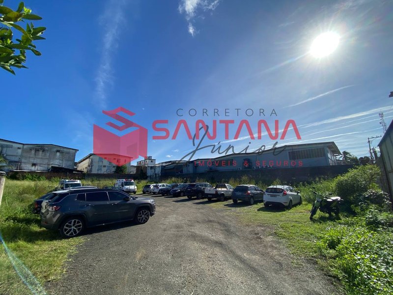 Terreno 2.640 m² – Frente de Rua – Comercial ou Residencial Rua Itagibá Lauro de Freitas - 