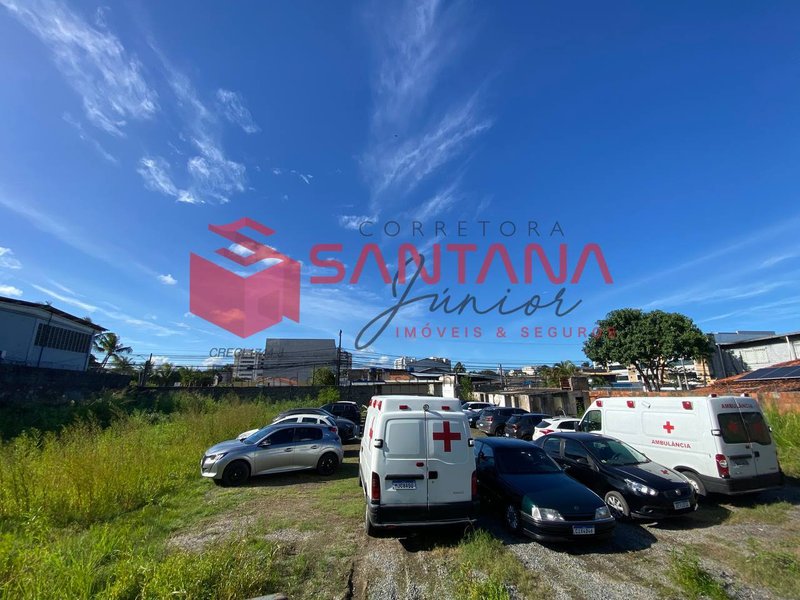 Terreno 2.640 m² – Frente de Rua – Comercial ou Residencial Rua Itagibá Lauro de Freitas - 