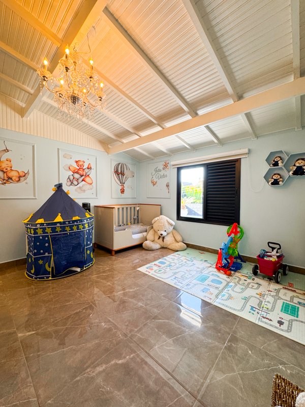 Casa Térrea ampla Rodovia Alberto Hinoto Arujá - 