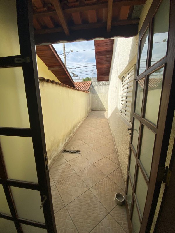 Casa 2 Dormitórios, 2 Vagas de Garagem , Churrasqueira - Cesar de Souza  Mogi das Cruzes - 